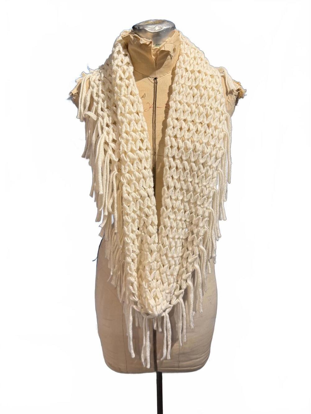 Mudd Chunky Knit Cream Infinity Scarf with Fringe